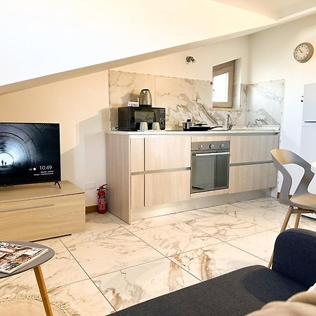 Carolas Luxury House Fiumicino Exteriér fotografie